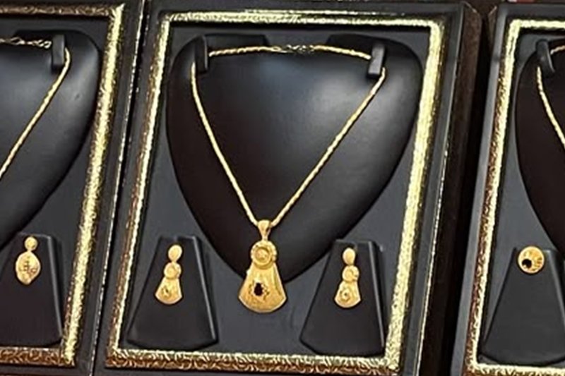 Diamond Necklace